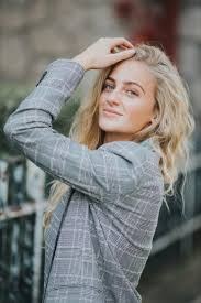 Naomi L.